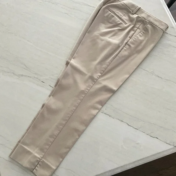 Ann Taylor Curvy Cotton Sateen Ankle Pant khaki Size 2 - Picture 2 of 2